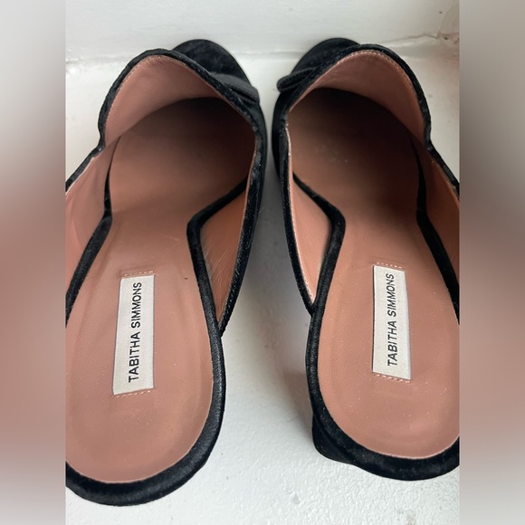 Tabitha Simmons Women’s Anya Velvet Dressy Mules - Picture 3 of 8